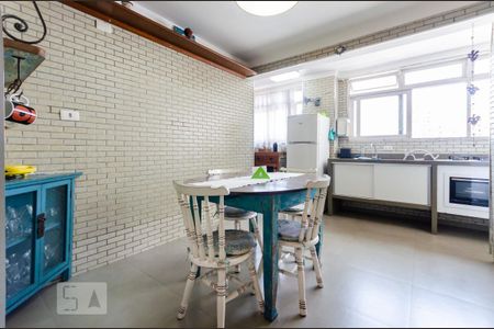 Apartamento para alugar com 112m², 3 quartos e 1 vagaCozinha