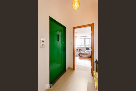 Apartamento para alugar com 112m², 3 quartos e 1 vagaHall privativo