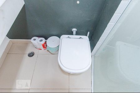 Apartamento para alugar com 42m², 1 quarto e sem vagaBanheiro