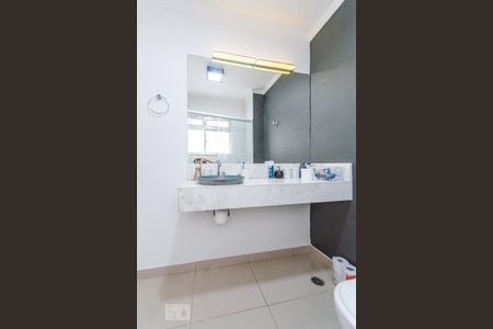 Apartamento para alugar com 42m², 1 quarto e sem vagaBanheiro
