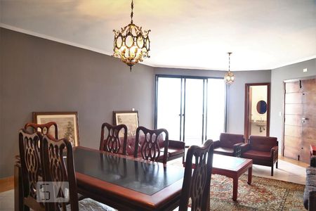 Sala de apartamento para alugar com 3 quartos, 174m² em Vila Tupi, Praia Grande