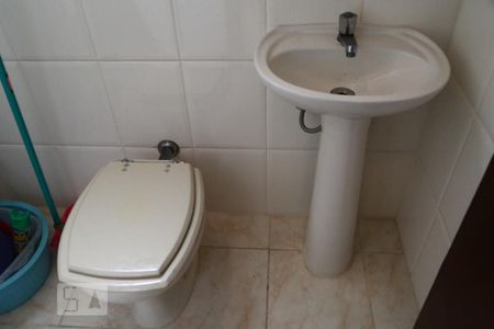 Apartamento para alugar com 174m², 3 quartos e 2 vagasBanheiro de Serviço