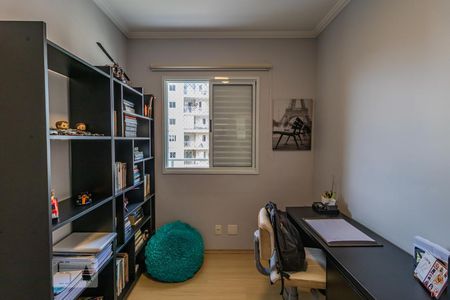Quarto 1 de apartamento à venda com 3 quartos, 79m² em Jardim Tupanci, Barueri