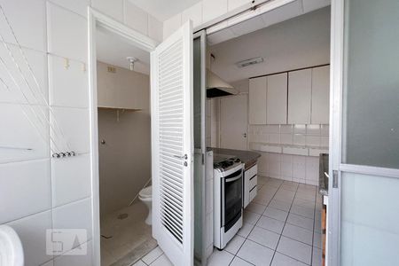 Apartamento para alugar com 100m², 3 quartos e 1 vagaÁrea de Serviço