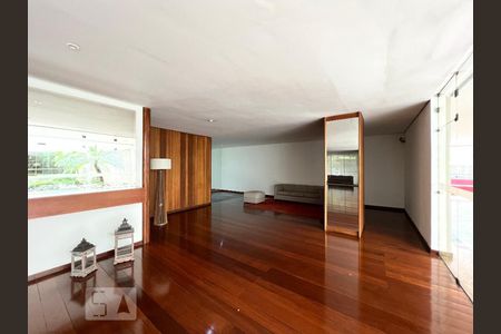 Apartamento para alugar com 100m², 3 quartos e 1 vagaÁrea comum - Hall 