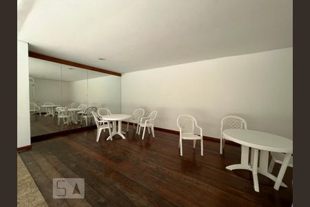 Apartamento para alugar com 100m², 3 quartos e 1 vagaÁrea comum - Salão de festas
