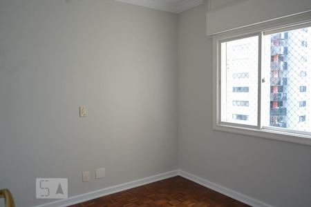 Apartamento à venda com 94m², 3 quartos e 2 vagasQuarto 2