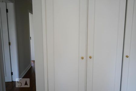 Apartamento à venda com 94m², 3 quartos e 2 vagasDetalhe