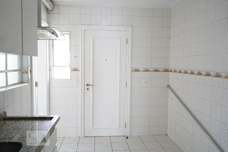 Apartamento à venda com 94m², 3 quartos e 2 vagasCozinha
