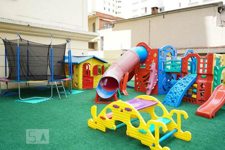 Apartamento à venda com 94m², 3 quartos e 2 vagasÁrea Comum - Playground