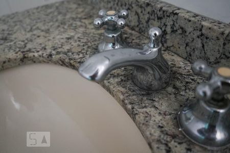 Apartamento à venda com 94m², 3 quartos e 2 vagasBanheiro