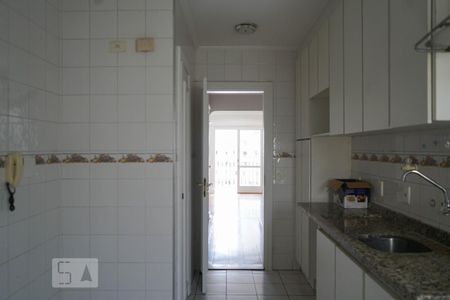 Apartamento à venda com 94m², 3 quartos e 2 vagasCozinha
