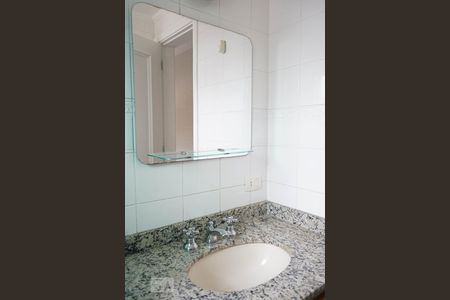 Apartamento à venda com 94m², 3 quartos e 2 vagasBanheiro da Suíte