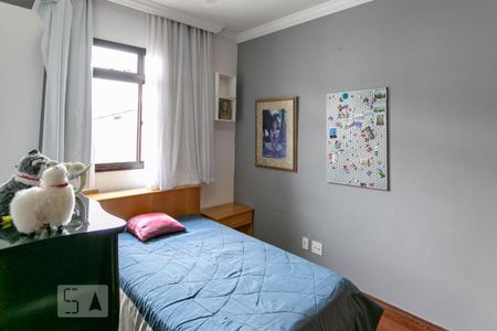 Apartamento à venda com 110m², 4 quartos e 2 vagasQuarto 3
