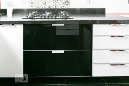 Apartamento à venda com 110m², 4 quartos e 2 vagasCozinha