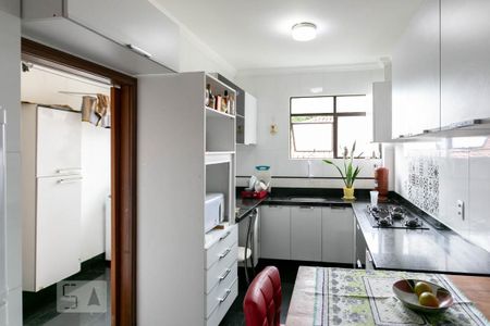 Apartamento à venda com 110m², 4 quartos e 2 vagasCozinha