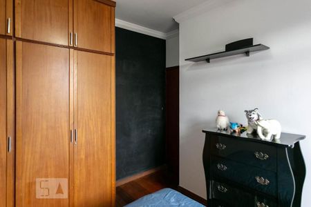 Apartamento à venda com 110m², 4 quartos e 2 vagasQuarto 3
