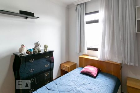 Apartamento à venda com 110m², 4 quartos e 2 vagasQuarto 3