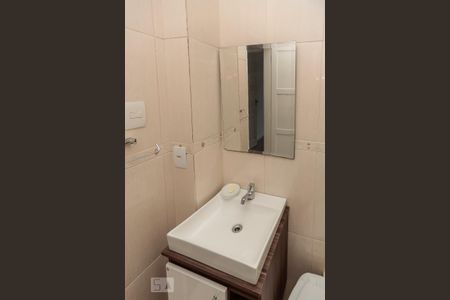 Apartamento para alugar com 90m², 3 quartos e sem vaga Apartamento para alugar com 90m², 3 quartos e sem vagaBanheiro