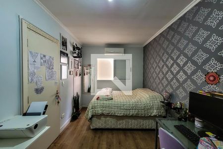 Casa de condomínio à venda com 157m², 3 quartos e 2 vagasQuarto 1	