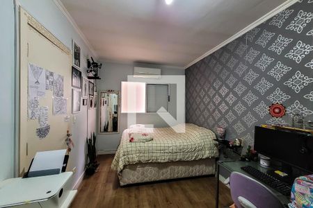 Casa de condomínio à venda com 157m², 3 quartos e 2 vagasQuarto 1	