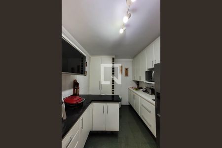 Casa de condomínio à venda com 157m², 3 quartos e 2 vagasCozinha