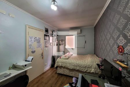 Casa de condomínio à venda com 157m², 3 quartos e 2 vagasQuarto 1	