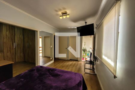 Casa de condomínio à venda com 157m², 3 quartos e 2 vagasSuíte