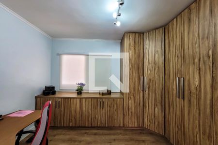 Casa de condomínio à venda com 157m², 3 quartos e 2 vagasCloset da suíte
