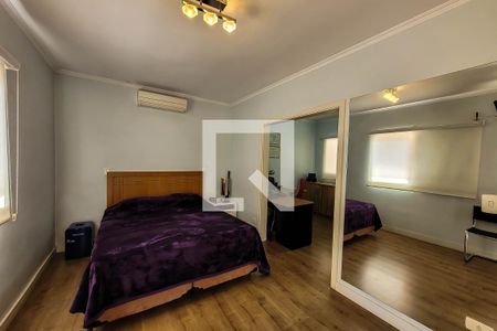 Casa de condomínio à venda com 157m², 3 quartos e 2 vagasSuíte