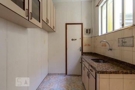 Apartamento à venda com 70m², 2 quartos e 1 vaga Apartamento à venda com 70m², 2 quartos e 1 vagaCozinha