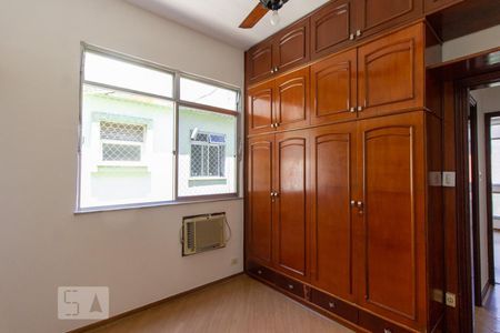 Apartamento à venda com 70m², 2 quartos e 1 vaga Apartamento à venda com 70m², 2 quartos e 1 vagaQuarto 2