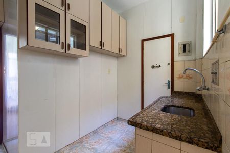 Apartamento à venda com 70m², 2 quartos e 1 vaga Apartamento à venda com 70m², 2 quartos e 1 vagaCozinha