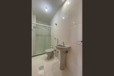 Apartamento para alugar com 54m², 2 quartos e 1 vaga Apartamento para alugar com 54m², 2 quartos e 1 vagaBanheiro