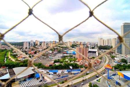 Apartamento à venda com 83m², 2 quartos e 2 vagasVista da Suíte 1