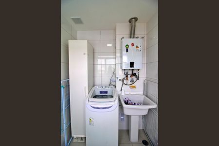 Apartamento à venda com 83m², 2 quartos e 2 vagasÁrea de Serviço