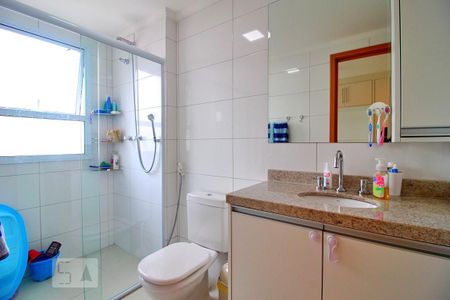 Apartamento à venda com 83m², 2 quartos e 2 vagasBanheiro da Suíte 1