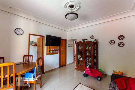 Casa à venda com 700m², 13 quartos e 3 vagas Casa à venda com 700m², 13 quartos e 3 vagasSala