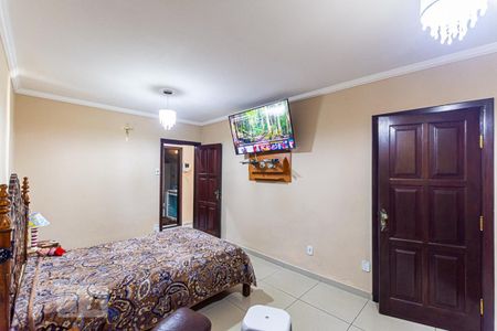 Casa à venda com 700m², 13 quartos e 3 vagas Casa à venda com 700m², 13 quartos e 3 vagasQuarto