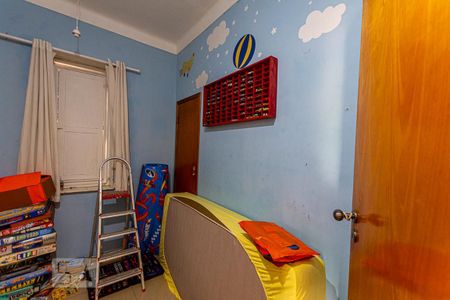 Casa à venda com 700m², 13 quartos e 3 vagas Casa à venda com 700m², 13 quartos e 3 vagasQuarto