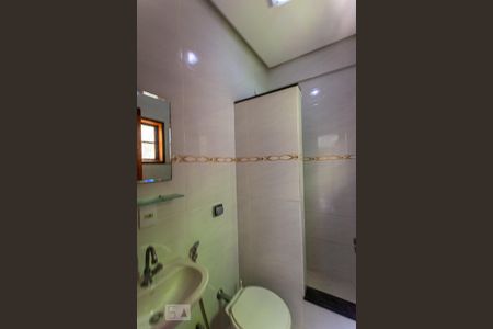 Casa à venda com 700m², 13 quartos e 3 vagas Casa à venda com 700m², 13 quartos e 3 vagasBanheiro