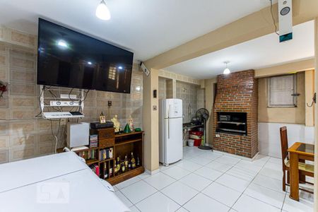 Casa à venda com 700m², 13 quartos e 3 vagas Casa à venda com 700m², 13 quartos e 3 vagasÁrea Gourmet