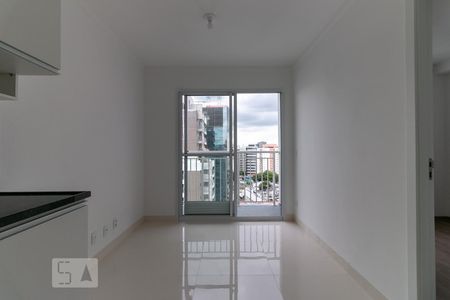 Sala de kitnet/studio para alugar com 1 quarto, 25m² em Vila Guarani (z Sul), São Paulo