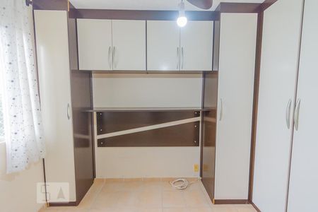 Quarto 1 - Armários de apartamento à venda com 2 quartos, 56m² em Vila Georgina, Campinas