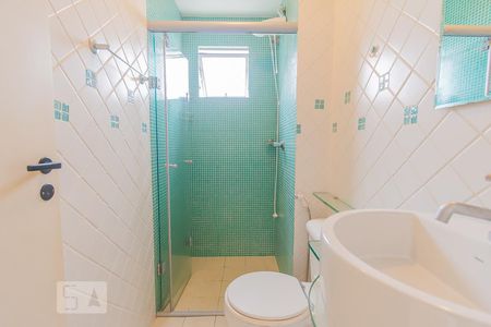 Apartamento à venda com 56m², 2 quartos e 1 vaga Apartamento à venda com 56m², 2 quartos e 1 vagaBanheiro