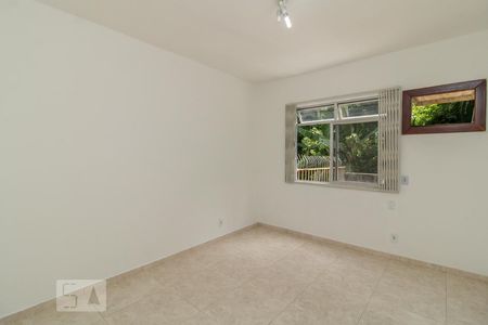 Quarto 1 de apartamento para alugar com 2 quartos, 78m² em Zumbi, Rio de Janeiro