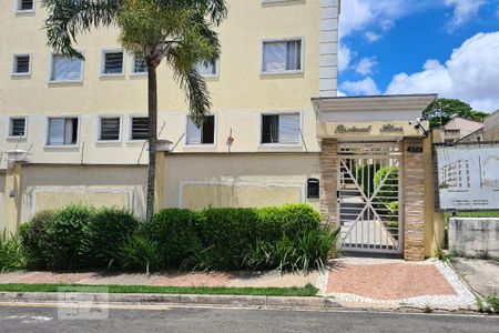 Apartamento para alugar com 79m², 3 quartos e 1 vaga Apartamento para alugar com 79m², 3 quartos e 1 vagaFachada