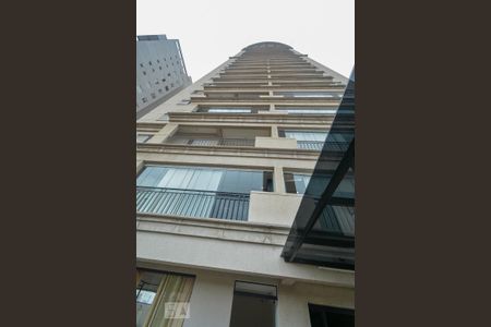 Apartamento para alugar com 70m², 3 quartos e 1 vagaFachada do bloco