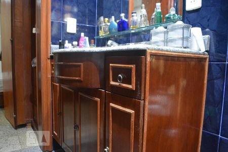 Apartamento para alugar com 140m², 3 quartos e 2 vagasBanheiro da Suíte