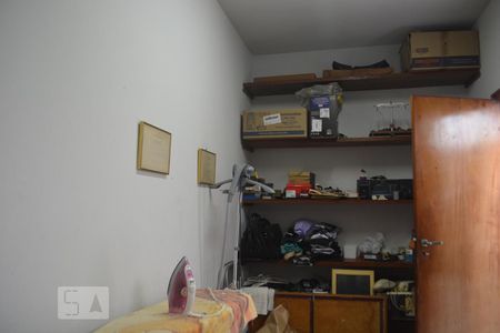 Apartamento para alugar com 140m², 3 quartos e 2 vagasQuarto de Serviço